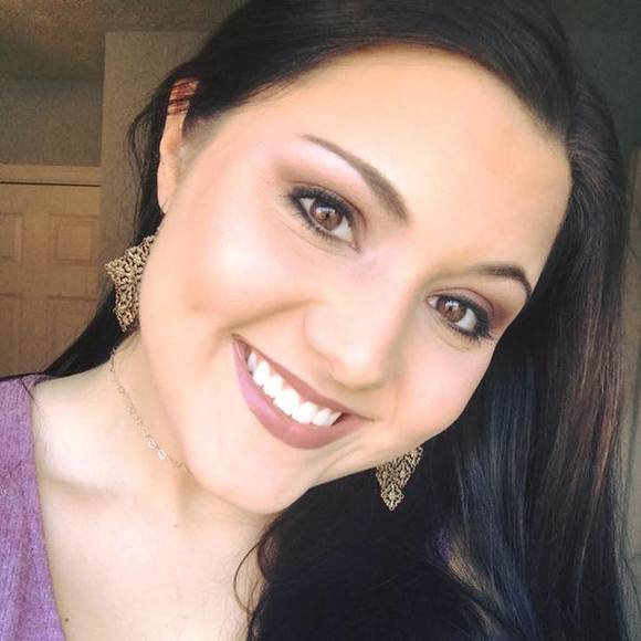 Meet your Posher, Meagan - Picture 1 of 1